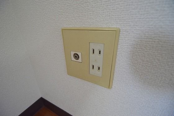 �y���̑��ݔ��z�@