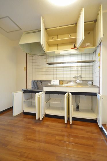 �y�L�b�`���z�@