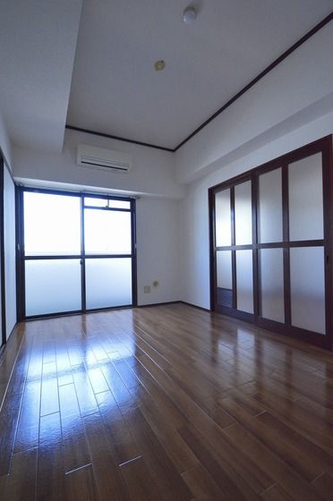 �y���̑������E�X�y�[�X�z�@