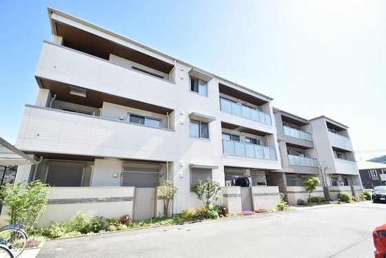 �y�����O�ρz�@