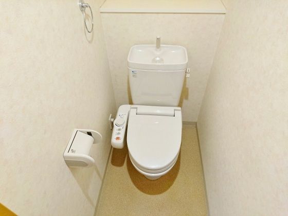 �y�g�C���z�@