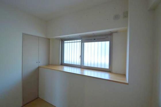 �y���̑��ݔ��z�@