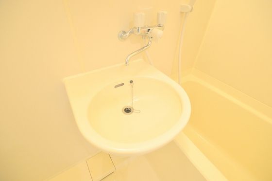 �y���ʏ��z�@