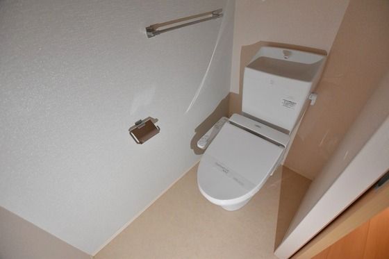 �y�g�C���z�@