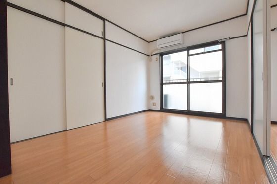 �y���̑������E�X�y�[�X�z�@