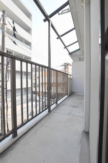 �y���]�z�@