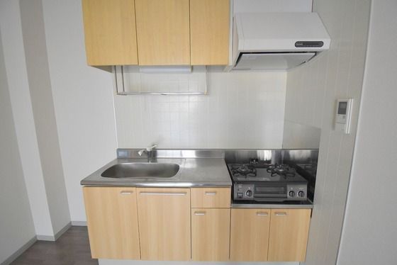 �y�L�b�`���z�@