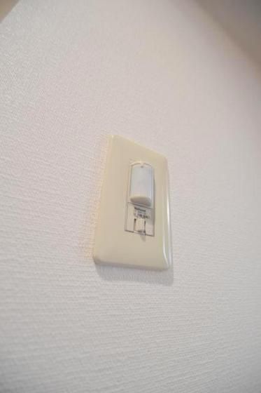 �y���̑��ݔ��z�@