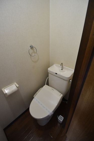 �y�g�C���z�@