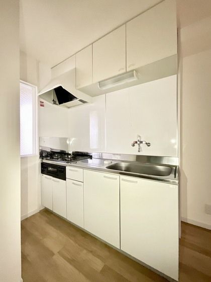 �y�L�b�`���z�@