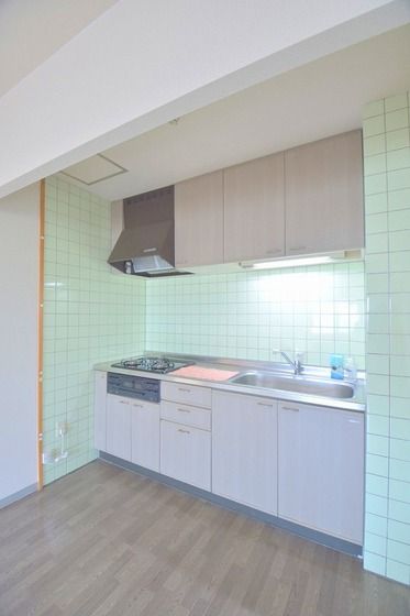 �y�L�b�`���z�@