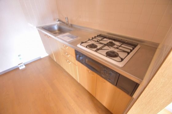 �y�L�b�`���z�@