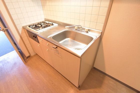 �y�L�b�`���z�@