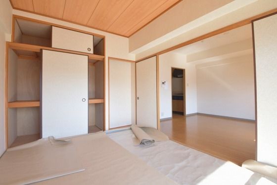 �y���̑������E�X�y�[�X�z�@