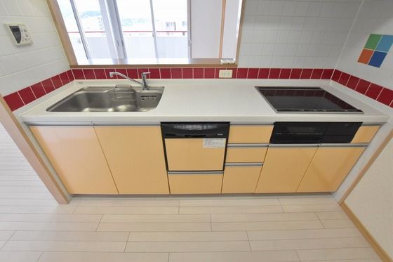 �y�L�b�`���z�@