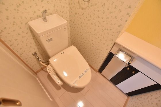 �y�g�C���z�@