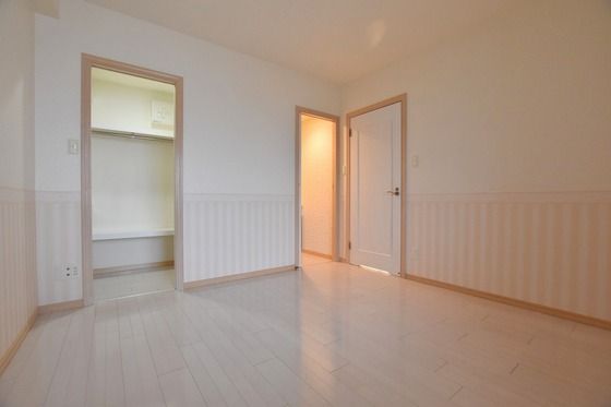 �y���̑������E�X�y�[�X�z�@