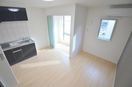 �y�����E���r���O�z�@LD��