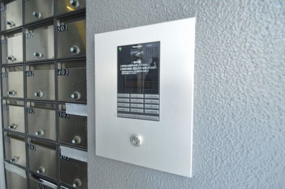 �I�[�g���b�N����