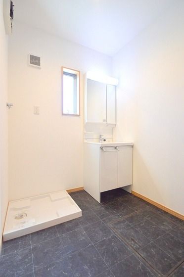 �y���ʏ��z�@���ʒE�ߏ����L�X��V�����v�[�h���b�T�[�t(*^_^*)