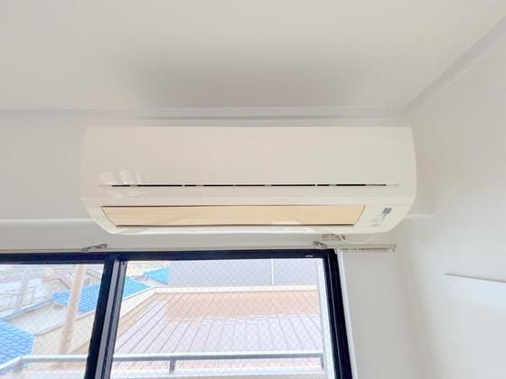 �y���̑��ݔ��z�@�G�A�R��