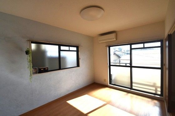 �y���̑������E�X�y�[�X�z�@