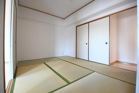 �y���[�z�@