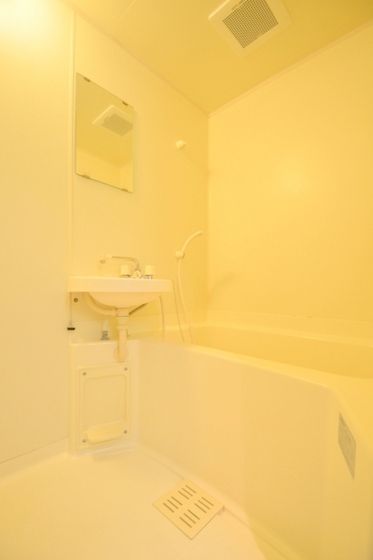 �y�o�X�z�@�������P�g�����ɂ��Ă͍L�߂ł��B�������Ƃ����o�X�^�C�������߂�����������(^O^)