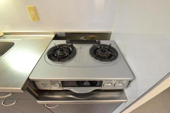 �y���̑��ݔ��z�@