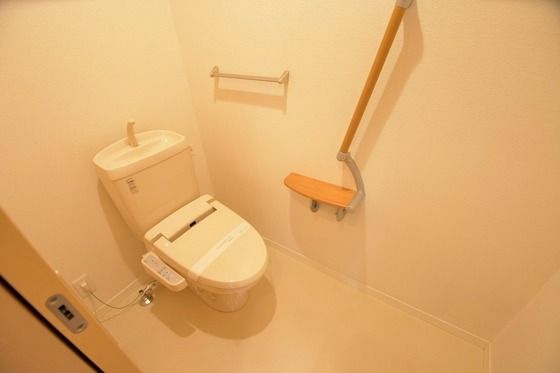 �y�g�C���z�@