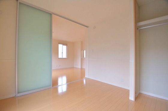 �y���̑������E�X�y�[�X�z�@