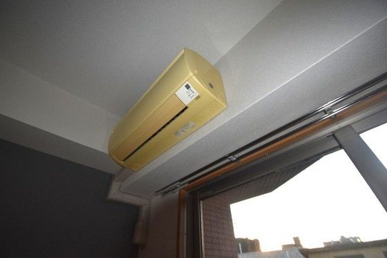 �y���̑��ݔ��z�@