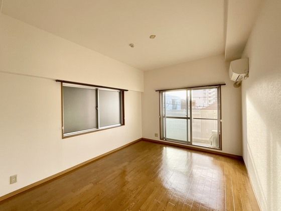 �y���̑������E�X�y�[�X�z�@�m��8��