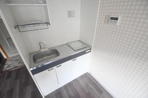 �y�L�b�`���z�@