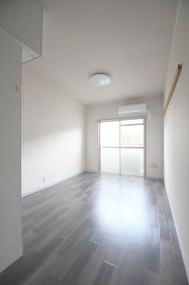 �y���̑������E�X�y�[�X�z�@