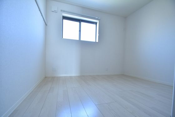 �y���̑������E�X�y�[�X�z�@