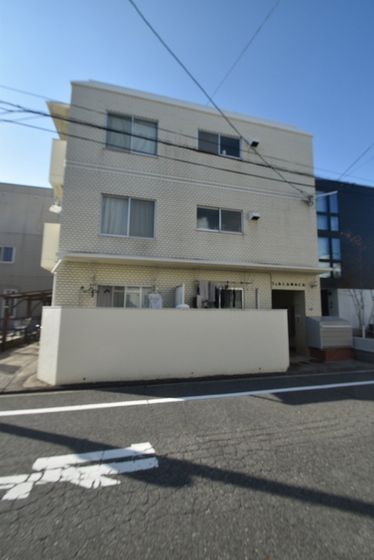 �y�����O�ρz�@