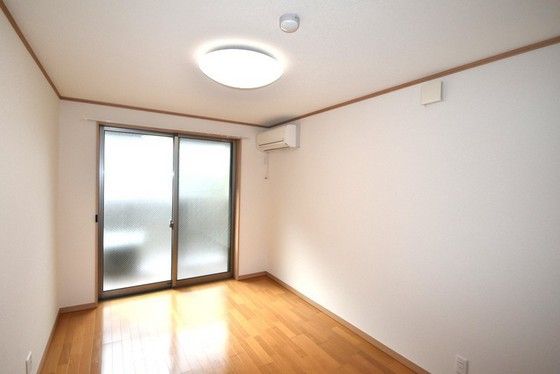 �y���̑������E�X�y�[�X�z�@