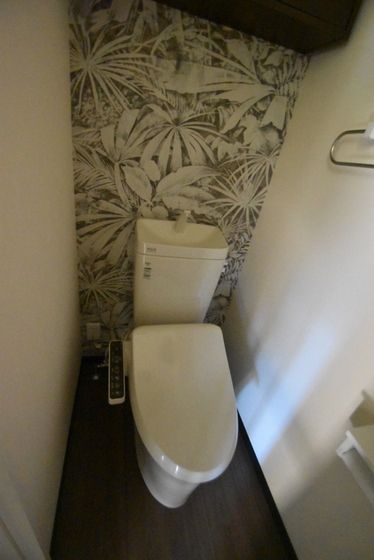 �y�g�C���z�@