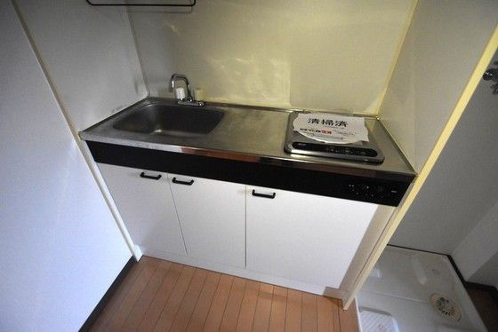 �y�L�b�`���z�@