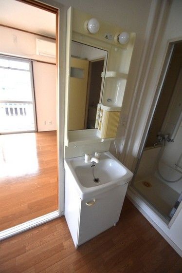 �y���ʏ��z�@