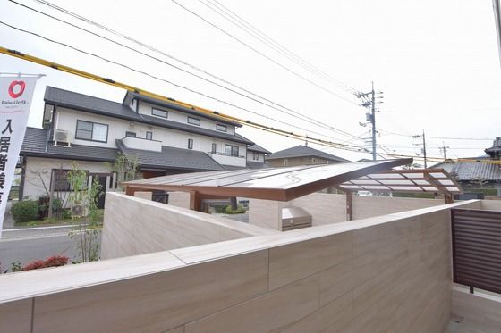 �y���]�z�@