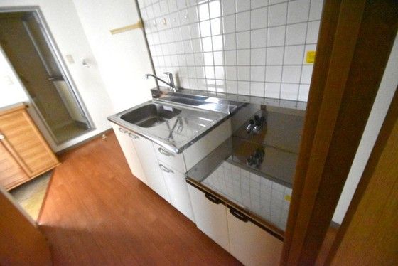 �y�L�b�`���z�@