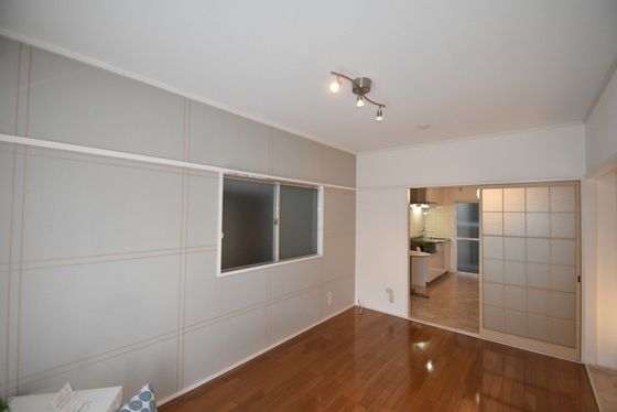 �y���̑������E�X�y�[�X�z�@