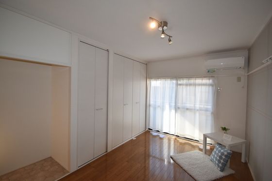 �y���̑������E�X�y�[�X�z�@