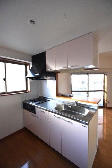 �y�L�b�`���z�@