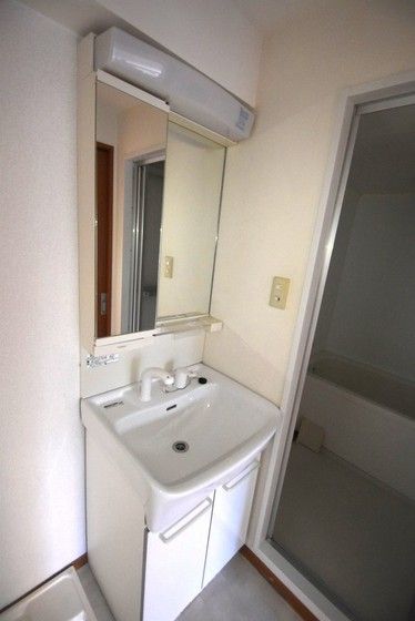 �y���ʏ��z�@