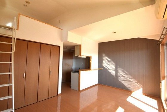 �y���̑������E�X�y�[�X�z�@