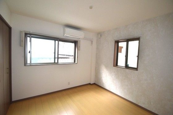 �y���̑������E�X�y�[�X�z�@