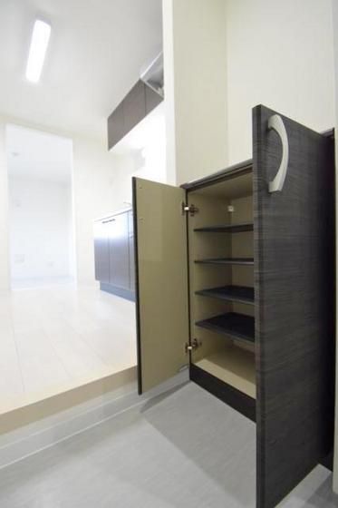 �y���ցz�@